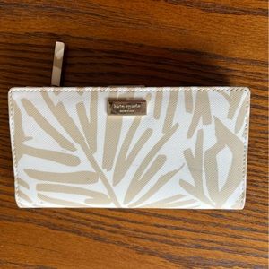 Kate spade wallet